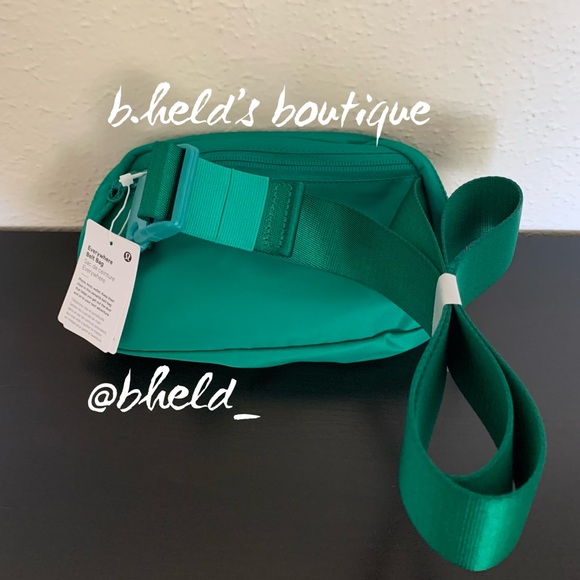 lululemon Everywhere Belt Bag in Emerald Ice Green One Size (1L) Brand New NWT - Picture 6 of 15